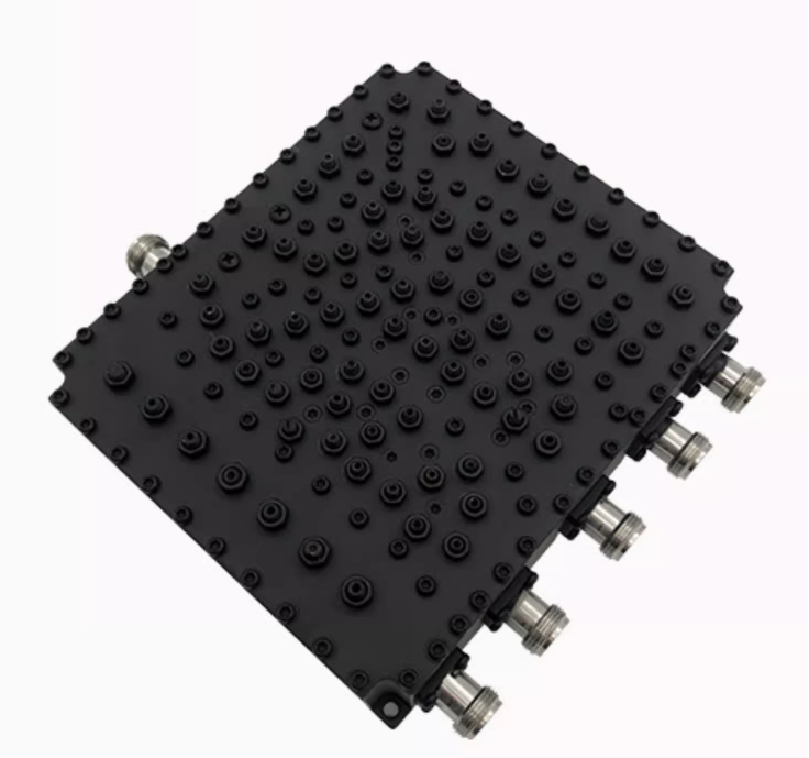  工农双频三频四频五频腔体合路器4G+5G